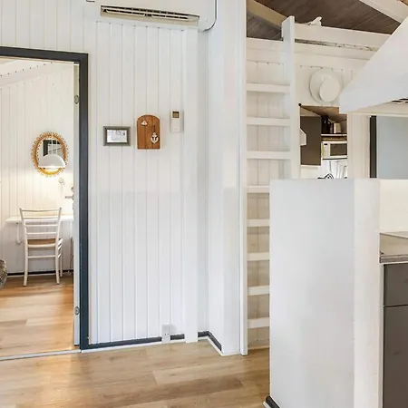 9 Person In Ferienhaus Jerup